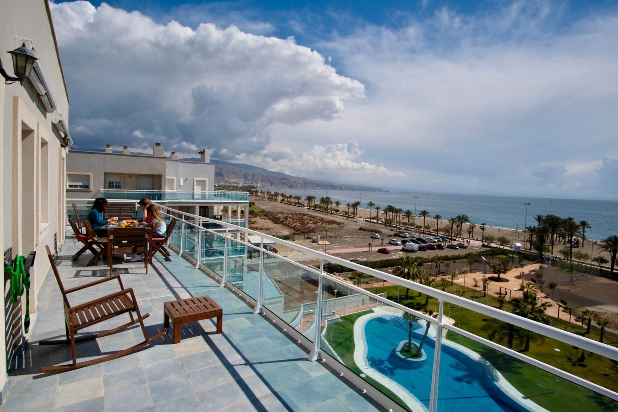 Seafront Penthouse Almeria Roquetas de Mar Ngoại thất bức ảnh
