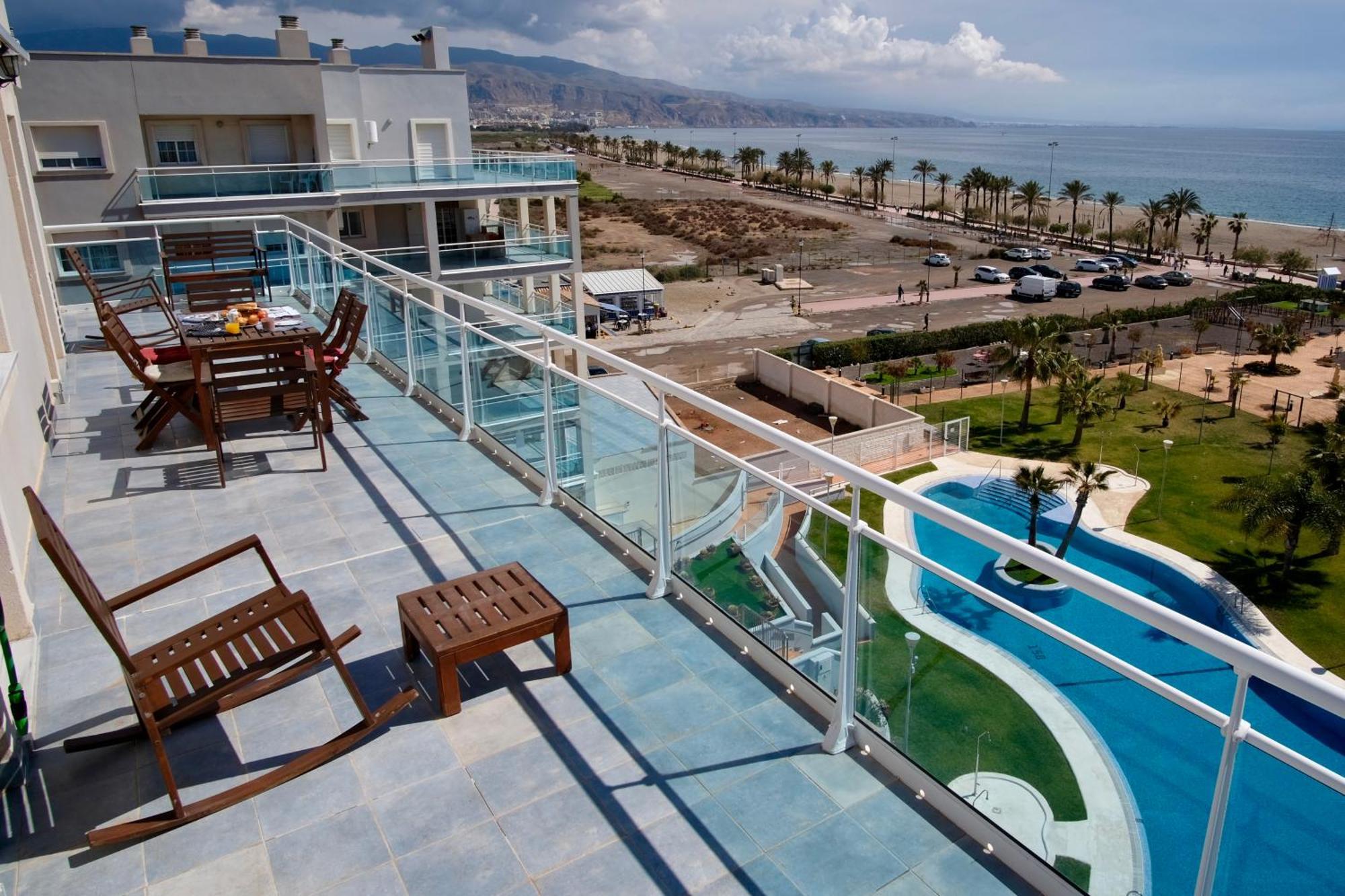 Seafront Penthouse Almeria Roquetas de Mar Ngoại thất bức ảnh